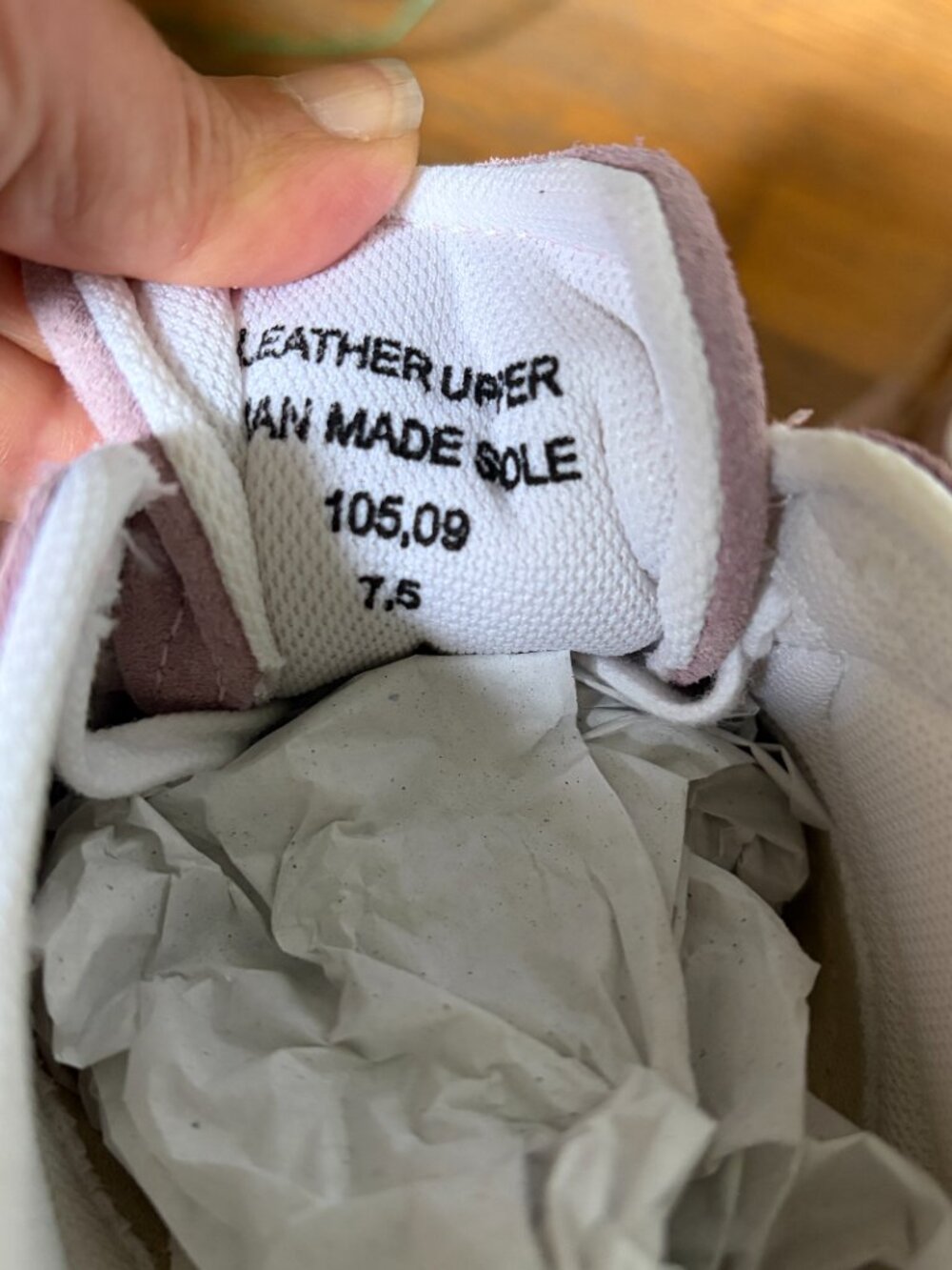 Mila Paoli Suede Sneakers Mauve Size 7.5 NWT - Picture 4 of 6